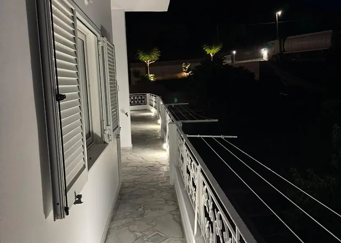 Apartment Agia Anna Horizon
